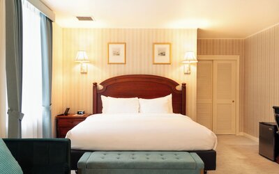 Hotel Stanford