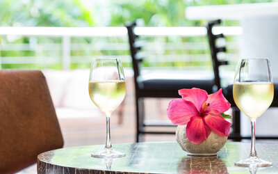 Courtyard Waikiki Beach