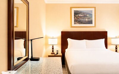 Hotel Stanford