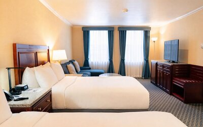 Hotel Stanford