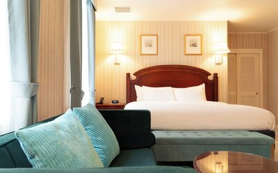 Hotel Stanford