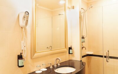 Hotel Stanford