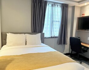Madison LES Hotel