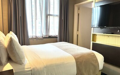 Madison LES Hotel