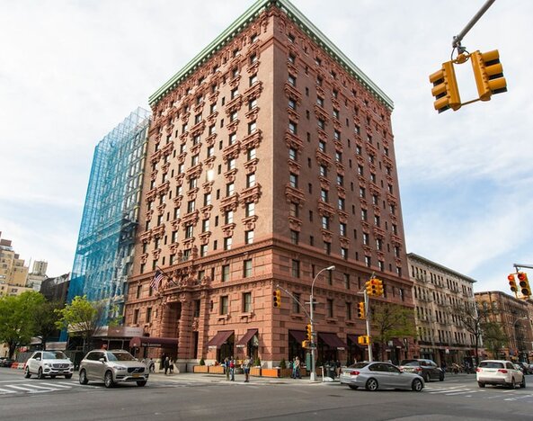 The Lucerne Hotel
