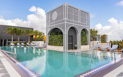 The 27 Wynwood