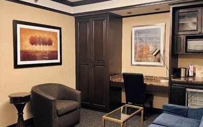 The Lucerne Hotel