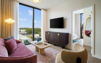 The 27 Wynwood