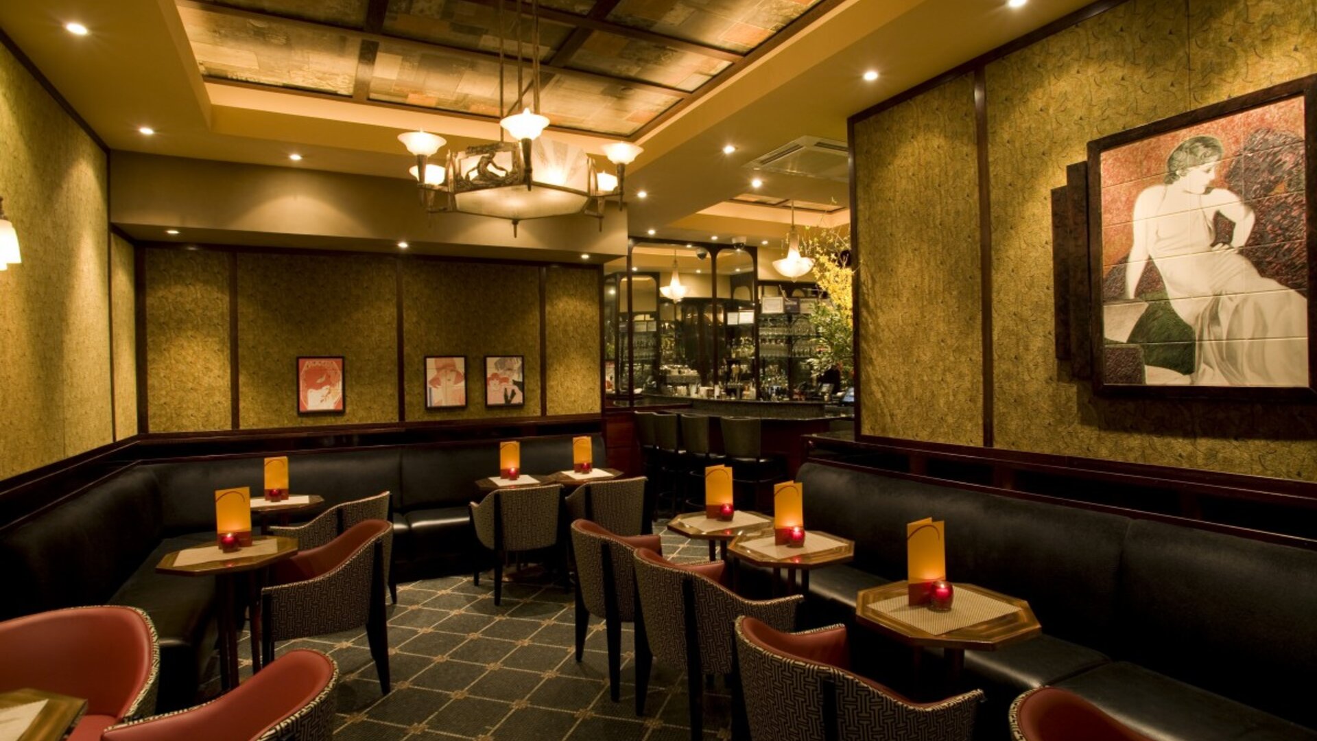 Washington Square Hotel