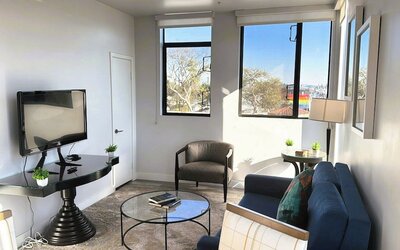 Melrose Rooftop Boutique Residences