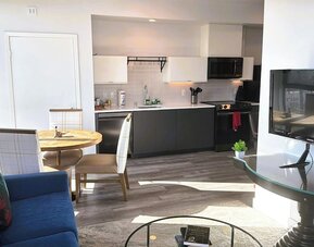 Melrose Rooftop Boutique Residences