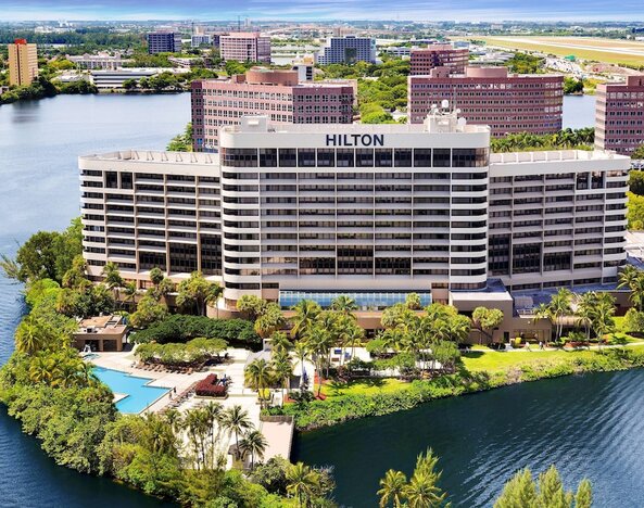Hilton Miami Airport Blue Lagoon