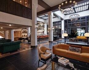 Hotel Figueroa, Unbound Collection by Hyatt