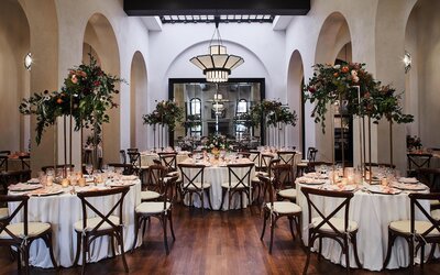 Hotel Figueroa, Unbound Collection by Hyatt