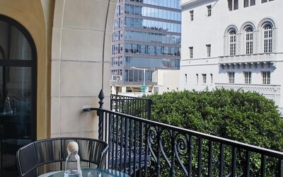 Hotel Figueroa, Unbound Collection by Hyatt