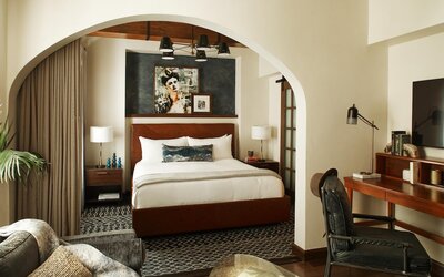 Hotel Figueroa, Unbound Collection by Hyatt