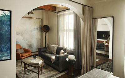 Hotel Figueroa, Unbound Collection by Hyatt