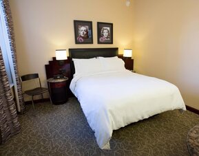 Washington Square Hotel