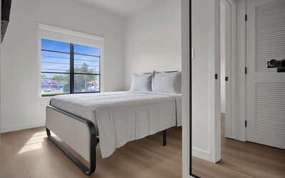 Prestige Retreat by Renzzi