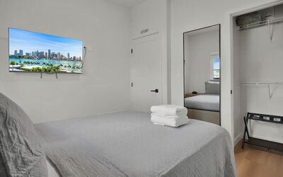 Prestige Retreat by Renzzi
