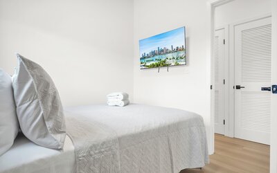 Prestige Retreat by Renzzi