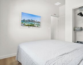 Prestige Retreat by Renzzi