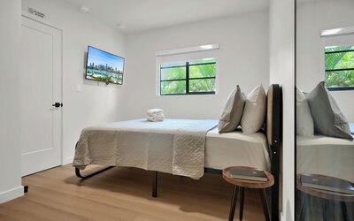 Prestige Retreat by Renzzi