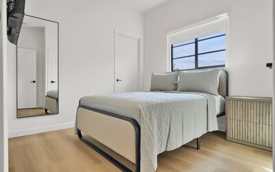 Prestige Retreat by Renzzi