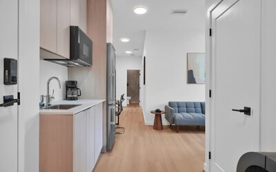 Prestige Retreat by Renzzi