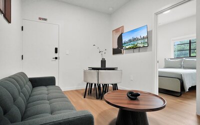 Prestige Retreat by Renzzi