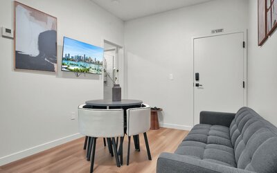 Prestige Retreat by Renzzi