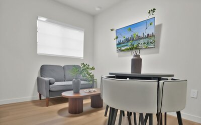 Prestige Retreat by Renzzi