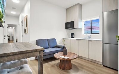 Prestige Retreat by Renzzi