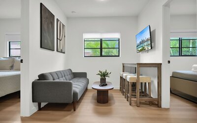 Prestige Retreat by Renzzi