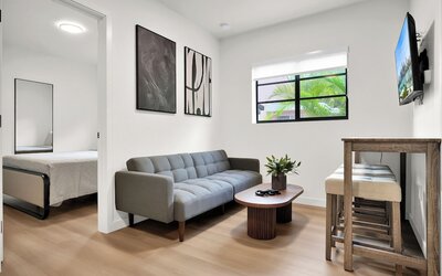 Prestige Retreat by Renzzi