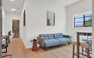 Prestige Retreat by Renzzi