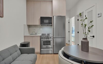Prestige Retreat by Renzzi