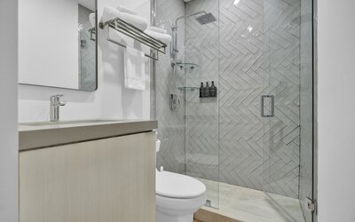 Prestige Retreat by Renzzi