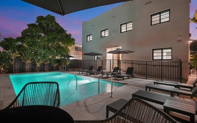 Prestige Retreat by Renzzi