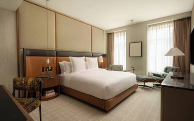 Four Seasons Hotel New York Downtown