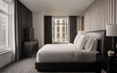 Four Seasons Hotel New York Downtown