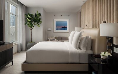 Four Seasons Hotel New York Downtown
