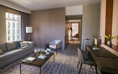 Four Seasons Hotel New York Downtown