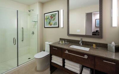 DoubleTree by Hilton Miami - Doral, FL