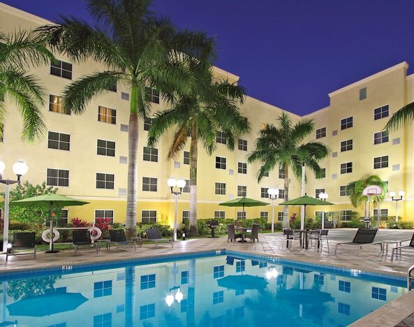 Homewood Suites by Hilton Miami Airport West