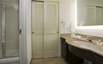 Homewood Suites by Hilton Miami Airport West