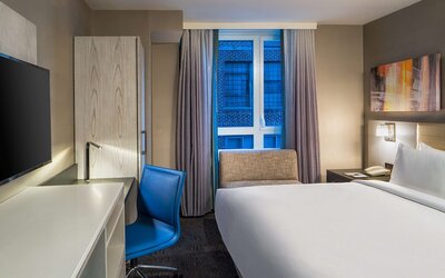 DoubleTree by Hilton New York Times Square West