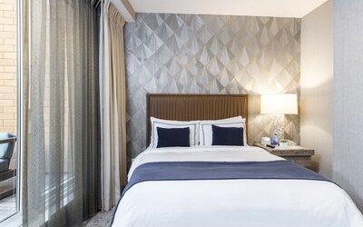 Artezen Hotel