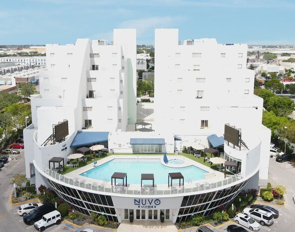 Nuvo Suites Hotel