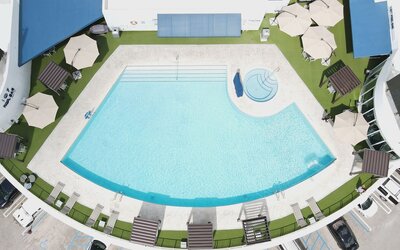 Nuvo Suites Hotel